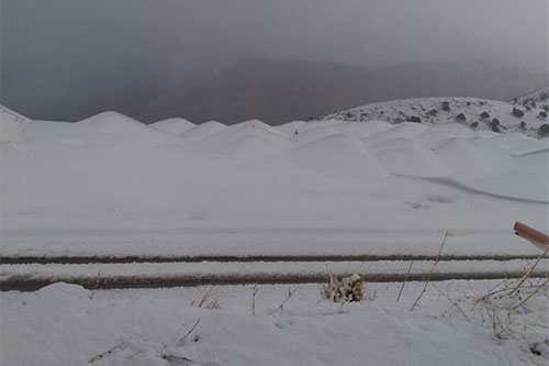 La nieve vuelve a coronar las montañas de Líbano